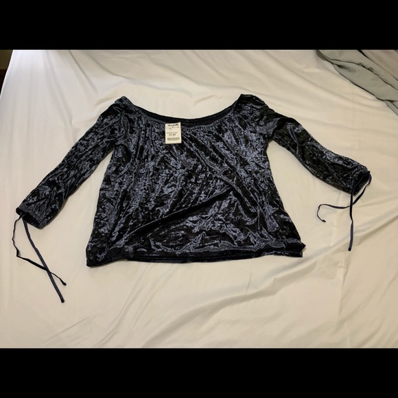 Velvet Midnight Blue Blouse - Picture 2 of 3
